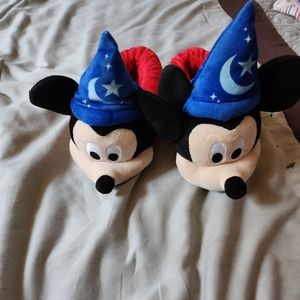 Mackey Mouse slippers